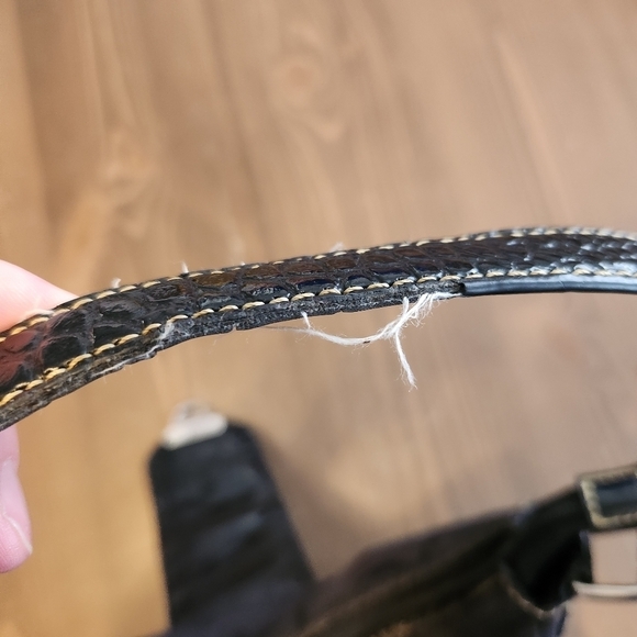 Chaps Black Shoulder Carry Zip Purse Bag With Double Mirror And Holders - Picture 14 of 16